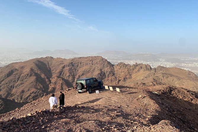 4WD Adventure in Uhud Mountain - Why Uhud Mountain makes a good Medina side trip