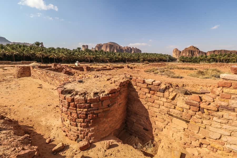 Al-Ula: Dadan & Jabal Ikmah Tour with Optional Pickup - The 10-minute transfer to Jabal Ikmah