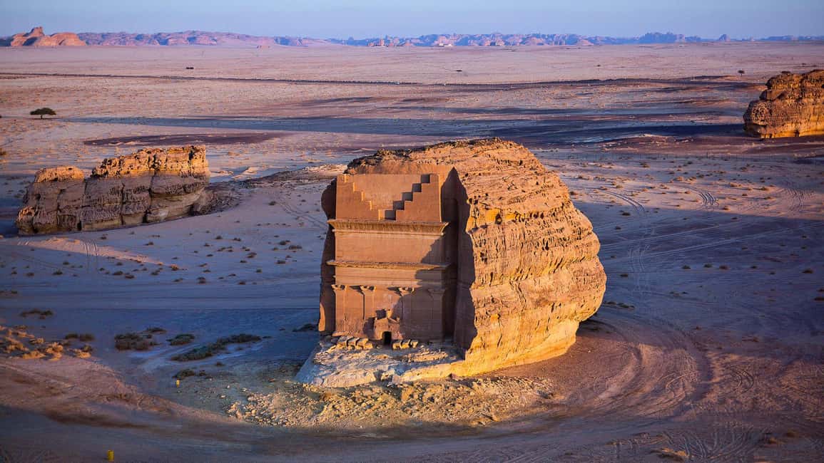 Al-Ula: Hegra, Dadan, and Ikmah Highlights Tour - The Hijaz Railway Station and a Different AlUla Story