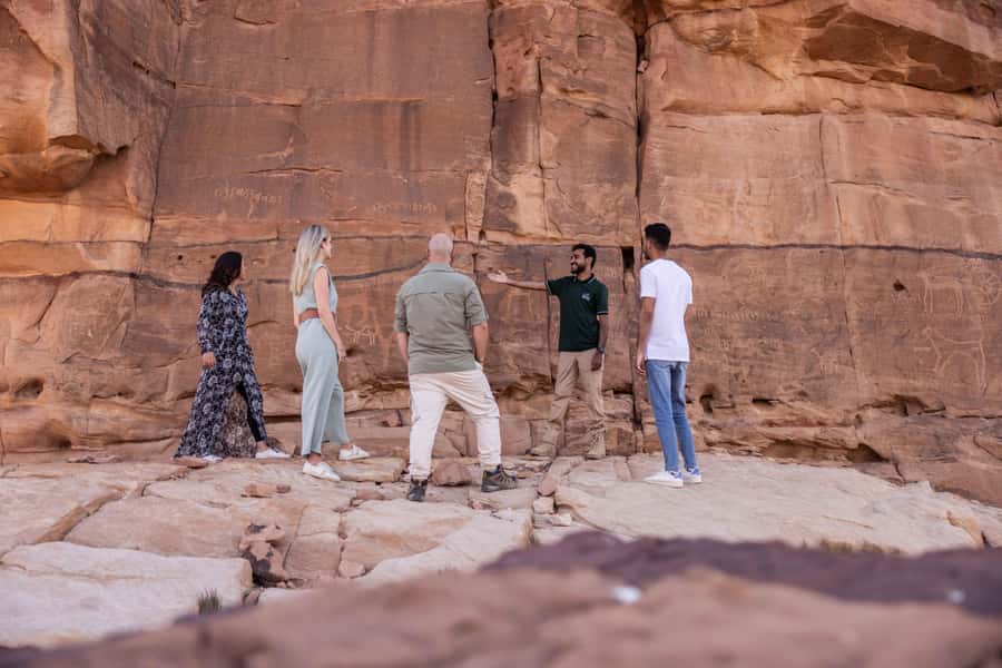 AlUla: Sharaan Platinum Dinner Safari - Who should book this seven-hour outing?