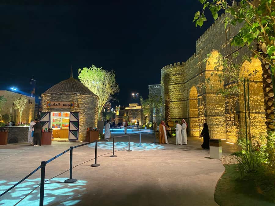 Boulevard World, Boulevard Riyadh Private Tour+Saudi Meal - Boulevard Riyadh City after the pavilions