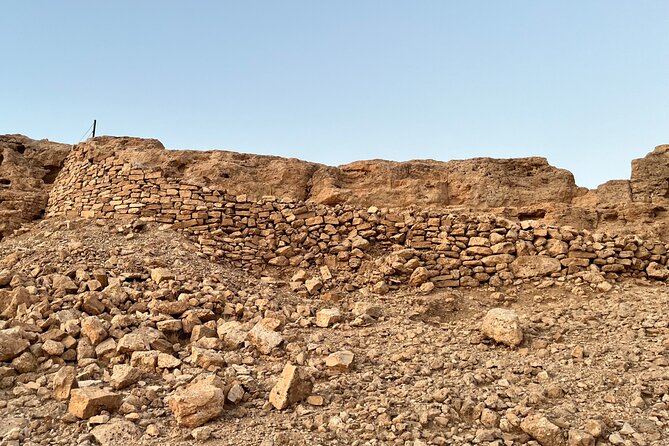 Edge of the World - The drive through Jubaila and Ammaria