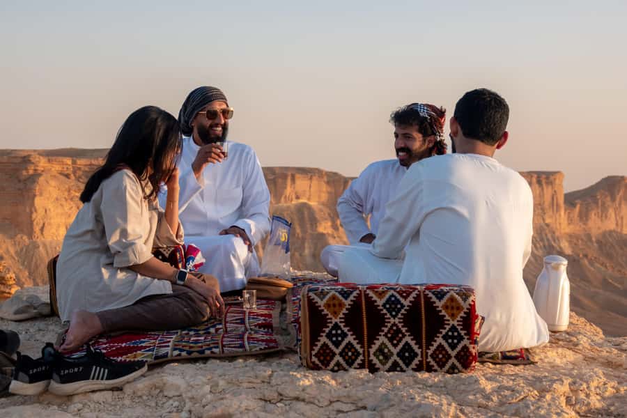 Edge of the World & Keshta Tour (Riyadh) - Key points at a glance