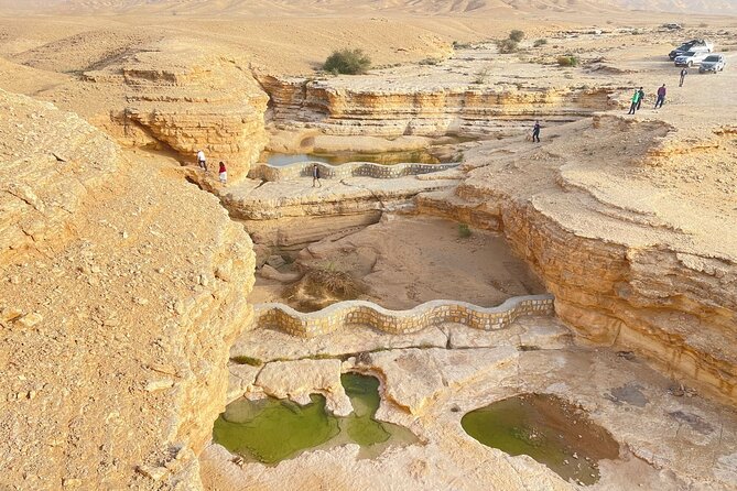 Edge of the World Tour from Riyadh Private 4x4 Car Pick up - Is $249 per person good value?