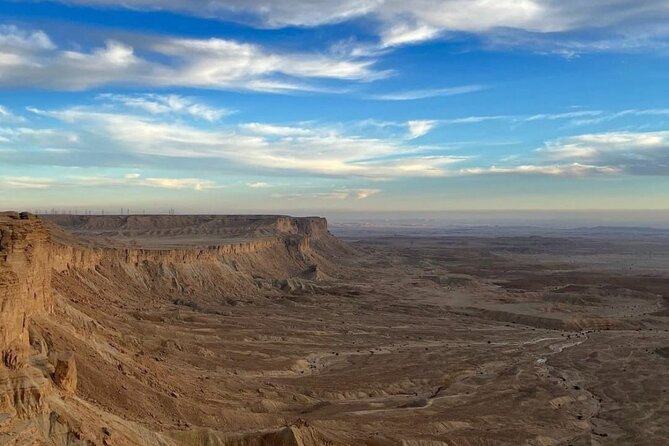 Edge Of The World Trip - Saudi coffee and tea at Tuwaiq