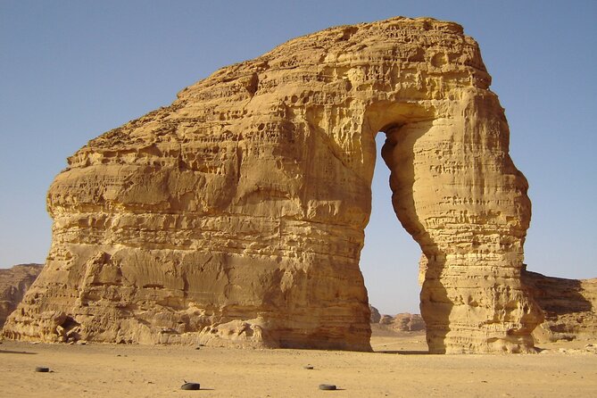 Elephant Rock Tour in AlUla - Arriving at Jabal AlFil