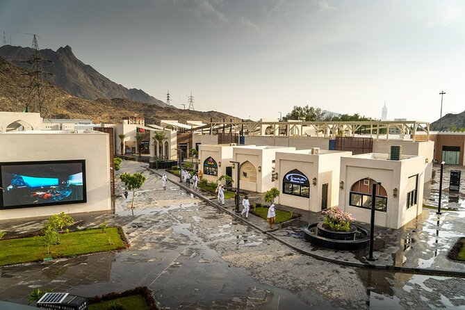 Experience the life of the Prophet in Makkah - Jabal Thawr and the migration story