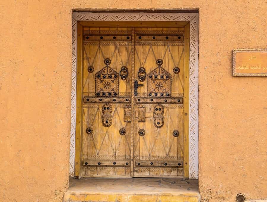 From Riyadh: Ushaiqer Village Highlights Tour with Transfer - The viewpoint over Ushaiqer