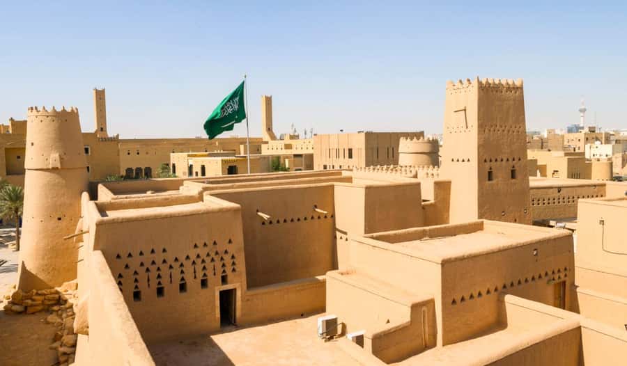 Half Day in Riyadh, Almasmak, National Museum, Kingdom Tower - Al Murabba Palace and the royal chapter