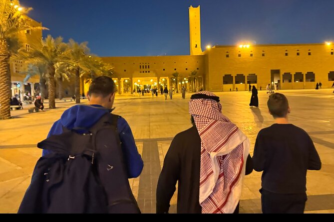 Half Day Tour Discovering the History of Riyadh - What the private vehicle adds