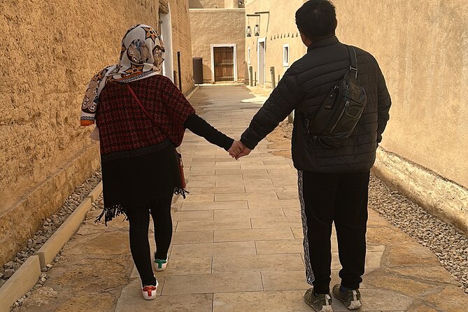 Half Day Tour Discovering the History of Riyadh - The guiding style and personal attention