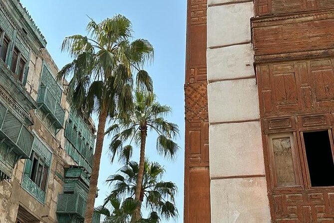 Historic District Tour in Jeddah by a Local Guide - Starting at the Old Gates of Al-Balad