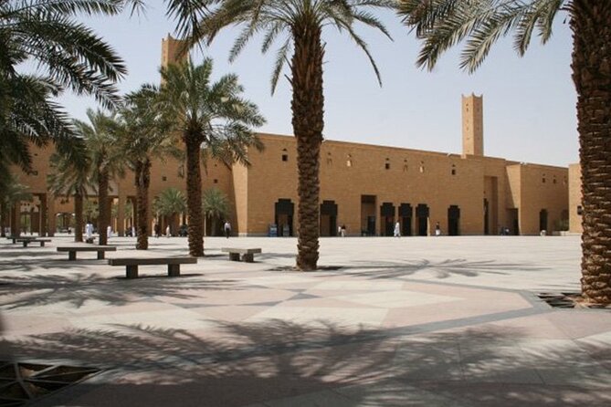 Historical Riyadh Self-Guided Audio Walking Tour - Al Safat Square and Riyadh’s changing city plan
