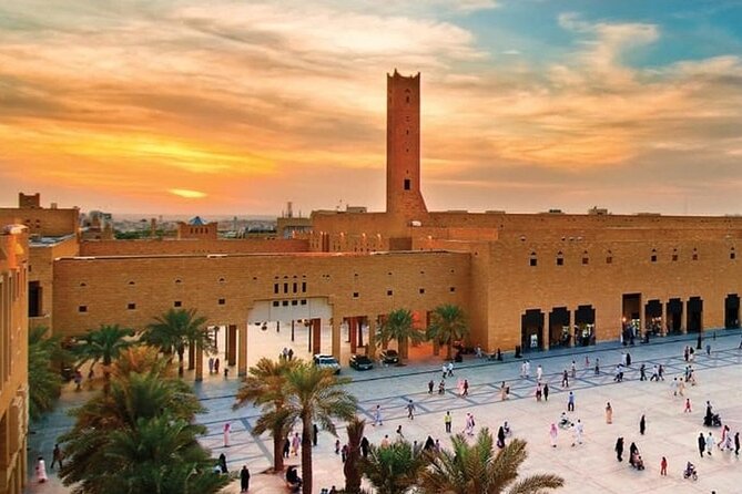 Historical Riyadh Self-Guided Audio Walking Tour - Al Thumairi Street and practical souvenir time