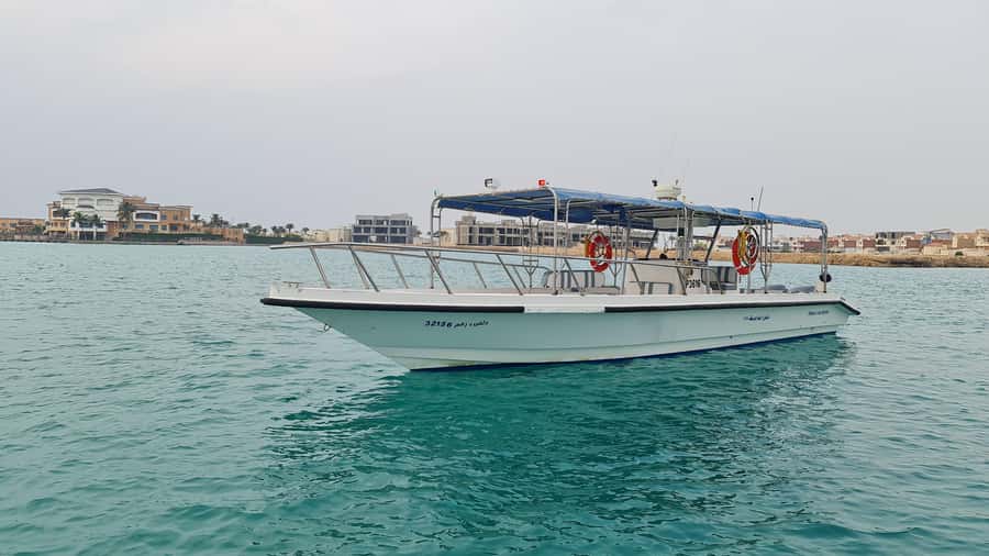 Jeddah: Bayada Leisure Boat Trip with Snorkeling - The 20-Minute Speedboat Ride