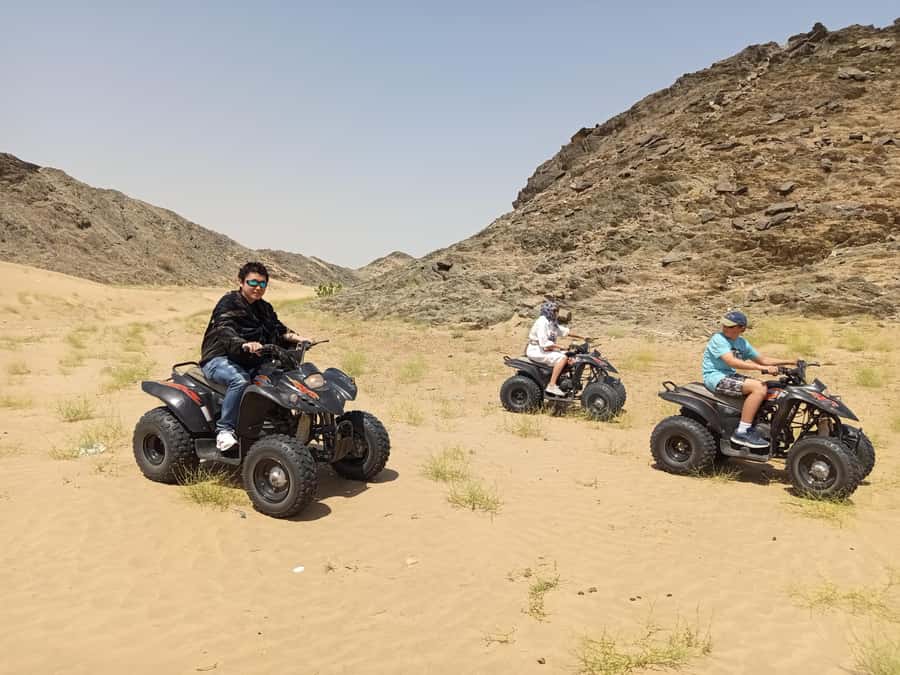 Jeddah Desert Safari: Quad Biking, Camel Farm & Sunset Views - Tea before the drive back