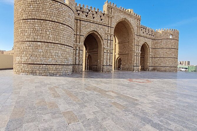 Jeddah:Discover old Jeddah AlBalad - Starting from Bab Makkah