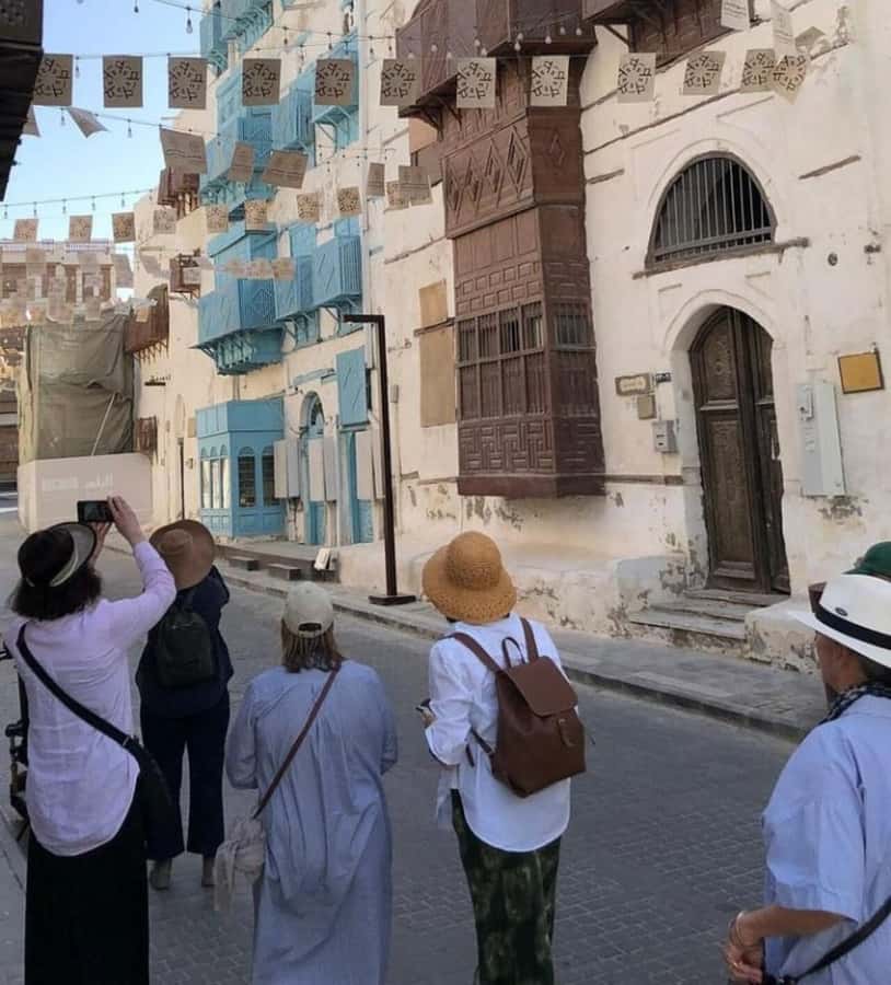 Jeddah: Historic District Tour by a Local licensed Guide - Why Al-Balad is worth three hours