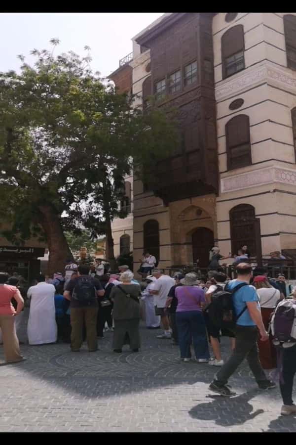 Jeddah: Historic District Tour by a Local licensed Guide - Nassif House Museum and life inside a coral-stone home