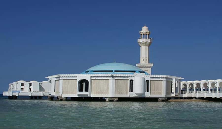Jeddah: Jeddah Heritage Chronicles Tour with optional lunch - The Floating Mosque and Jeddah Waterfront
