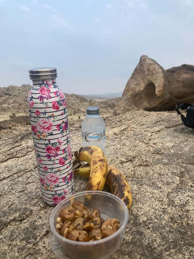 Jeddah: Moon Mountain Guided Hiking Tour with Snacks - Is $120 per person good value?