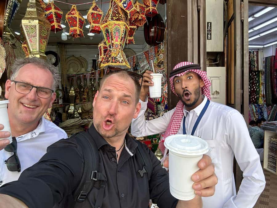 Jeddah: Private Highlights Tour of Most Instagrammable Spots - Why a private photo tour works well in Jeddah