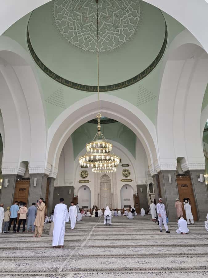 Madinah Culture & History Tour – Led by Local Guide - Gharas Well and the final reflection
