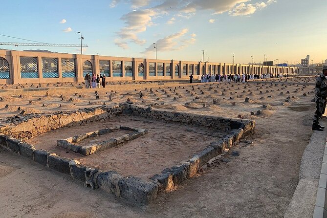 Madinah Ziyarats (Private tour) - Salman Farsi Garden and the final drop-off