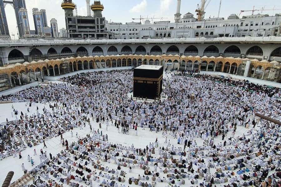 Mecca: Holy Sites Private Tour - Arafat and Jabal al-Rahmah: important ground for pilgrimage