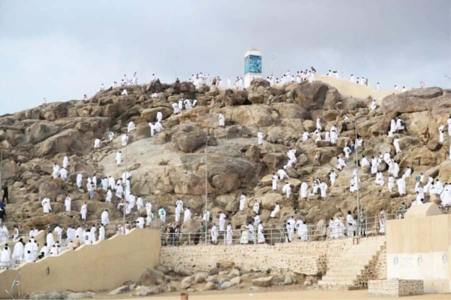 Mecca: Holy Sites Private Tour - Jabal al-Nour and the cave of Hira