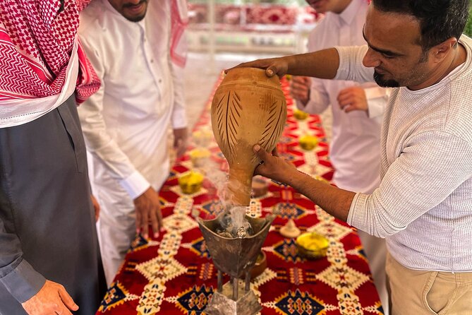 Medina Dining Experience - Testing your nose along the old spice routes