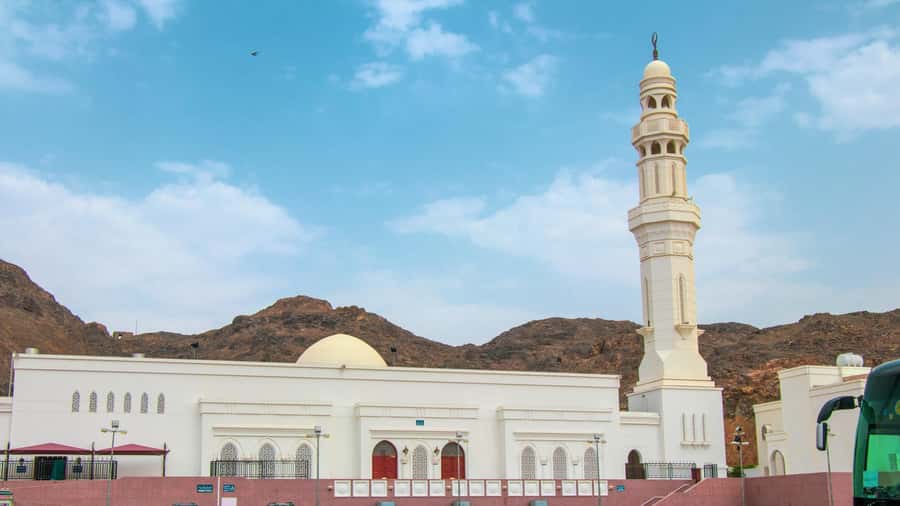 Medina Ziyarats ( Visit Holy Places) - Is $229 good value for up to three people?