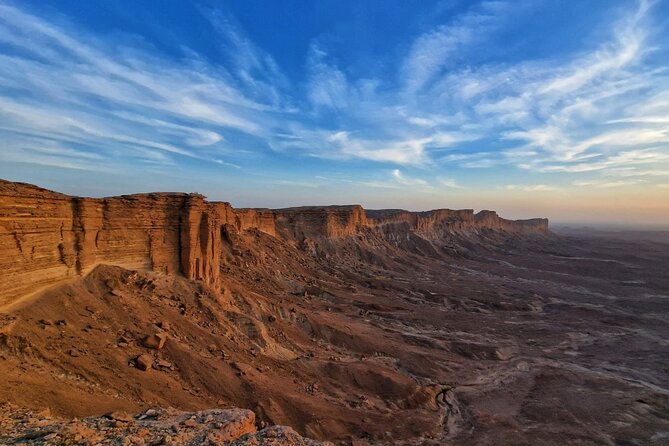 Private Trip to Edge Of The World Riyadh - Starting at Carrefour in Irqah