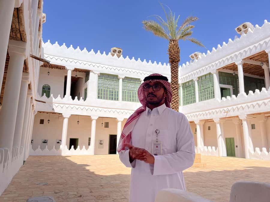 Riyadh city tour - Justice Square and the nearby carpet market