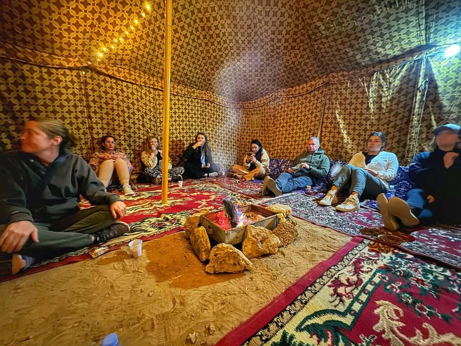 Riyadh: Edge of The World with dinner & Campsite Shared Tour - Why the Edge of the World is worth your time
