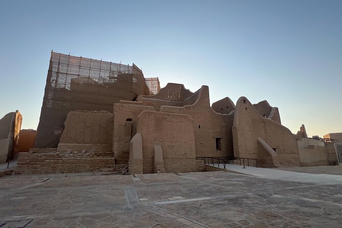 Riyadh Full City Tour - Al Masmak Fortress and the turning point in Riyadh