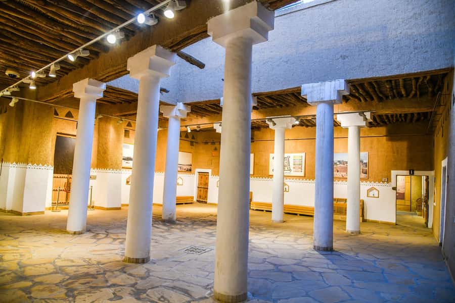 Riyadh: Old Riyadh & Sky Bridge Adventure Tour - Masmak Fort and the story of 1902