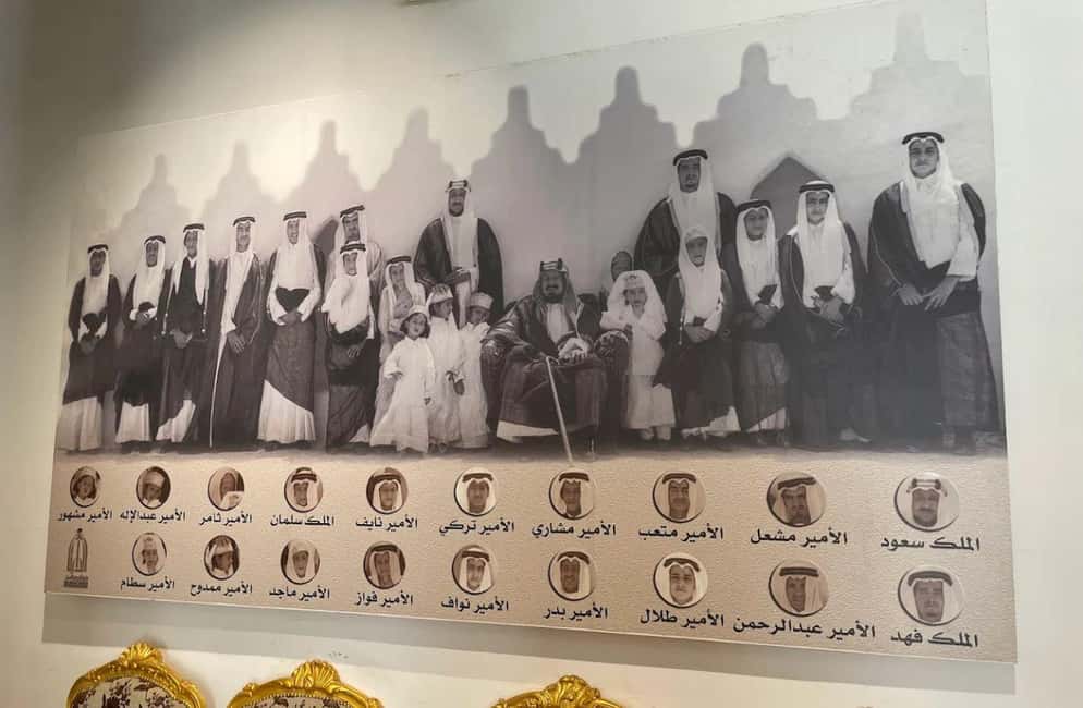 Riyadh Private Full or Half-Day City Tour with Kingdom Tower - Diriyah or Riyadh Boulevard finishes the story