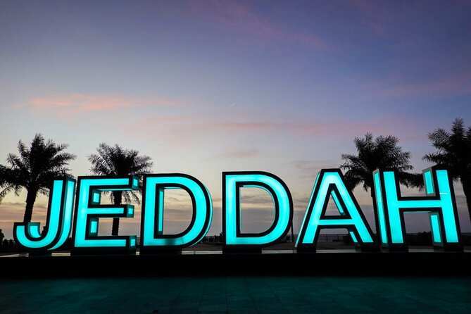 Traditional Jeddah Tour: Tasting & Historical Highlights - Starting with the Corniche and Red Sea views