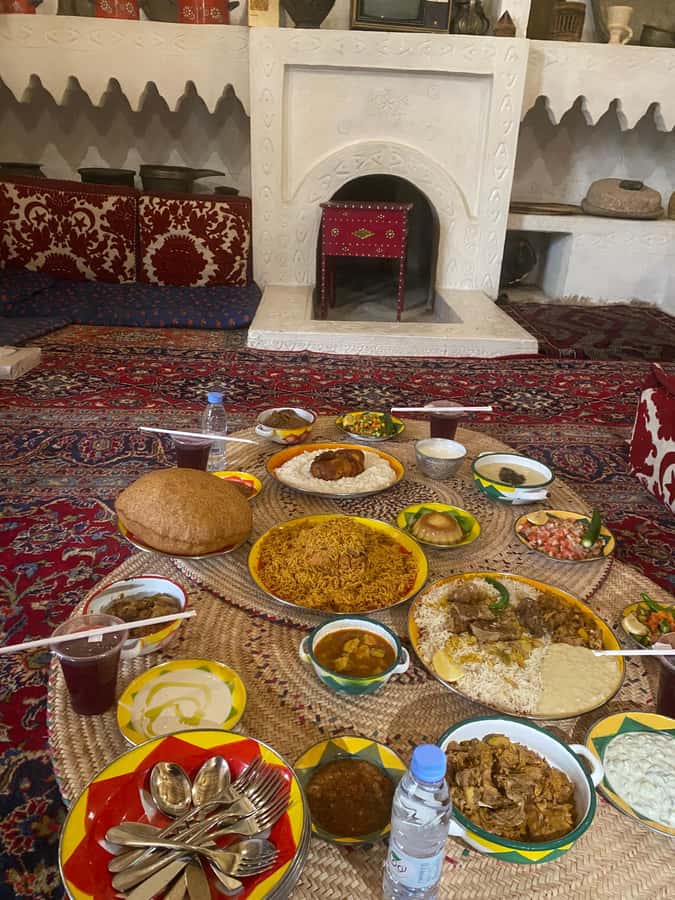 VIP Private Riyadh Experience with Saudi Meal & Pickup - Dinner is more than a meal break