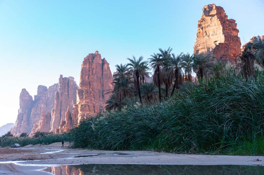 Wadi Al Disah Tour - Leaving Tabuk for the valley